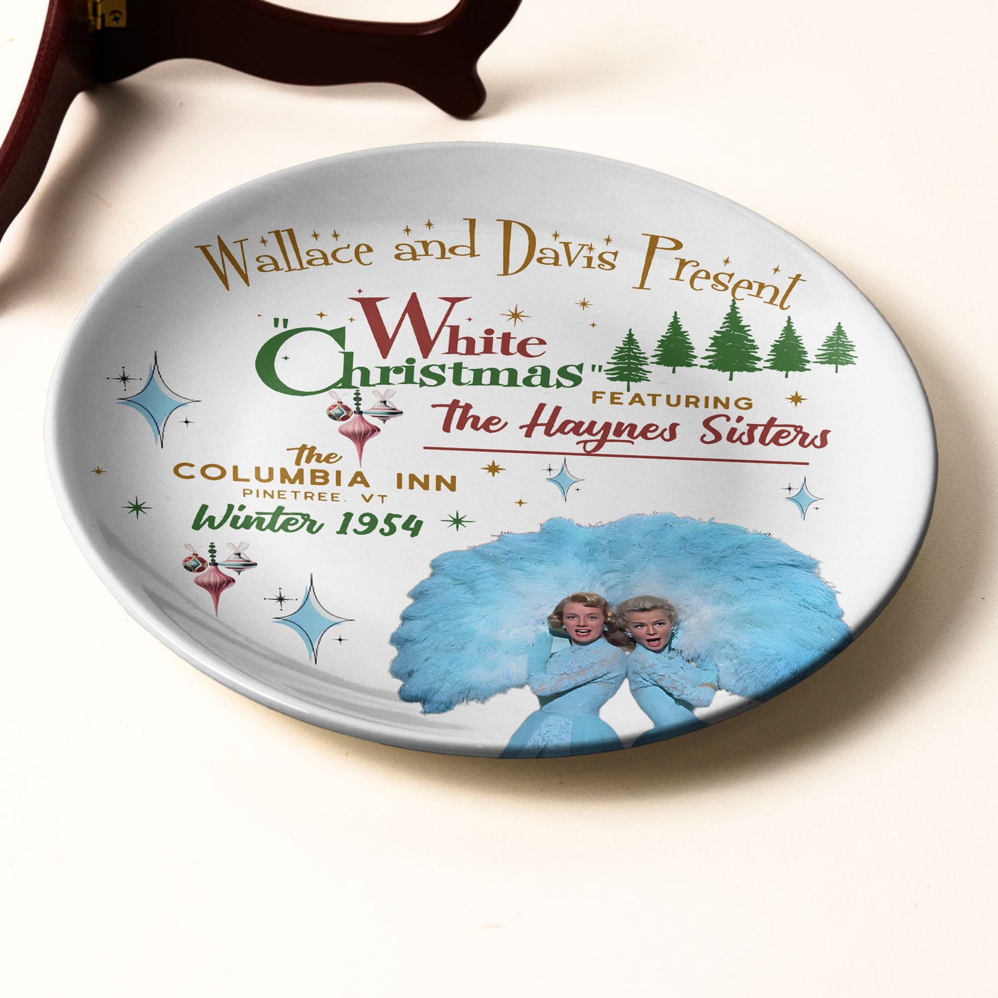 White Christmas Retro Plate – The Haynes Sisters Vintage Collectible