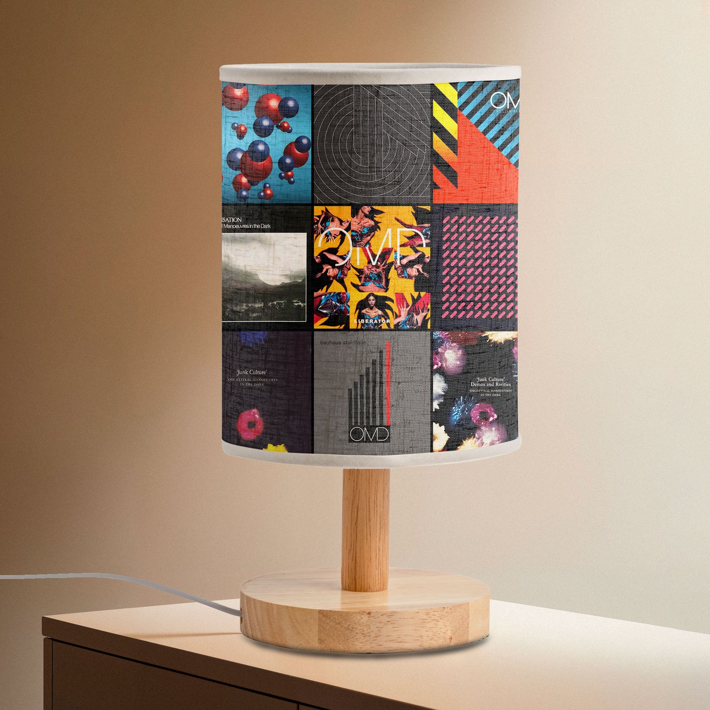 OMD Album Collage Lamp – Retro Synthpop Vibes Night Light