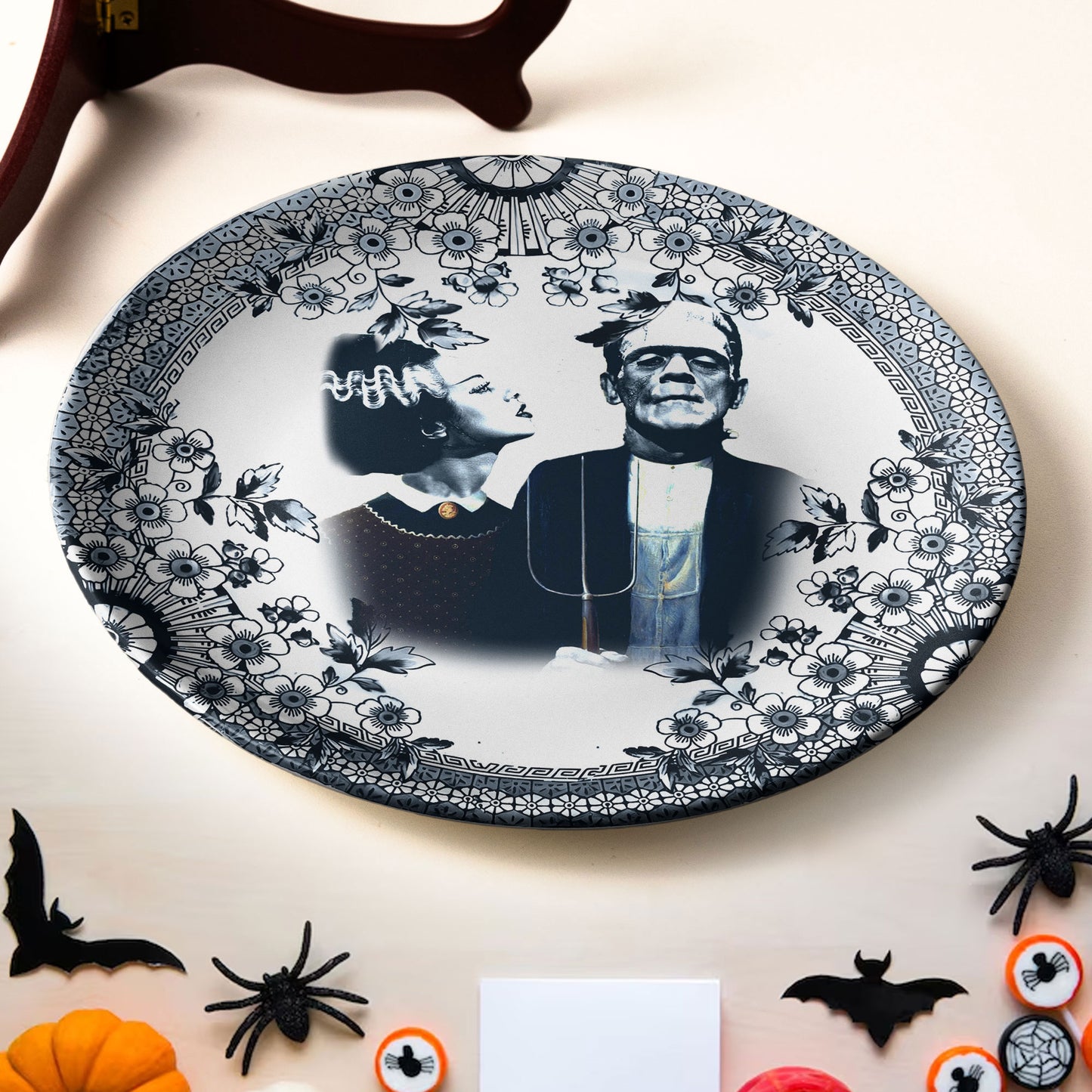 Vintage Horror Ceramic Plate – Frankenstein & Bride of Frankenstein