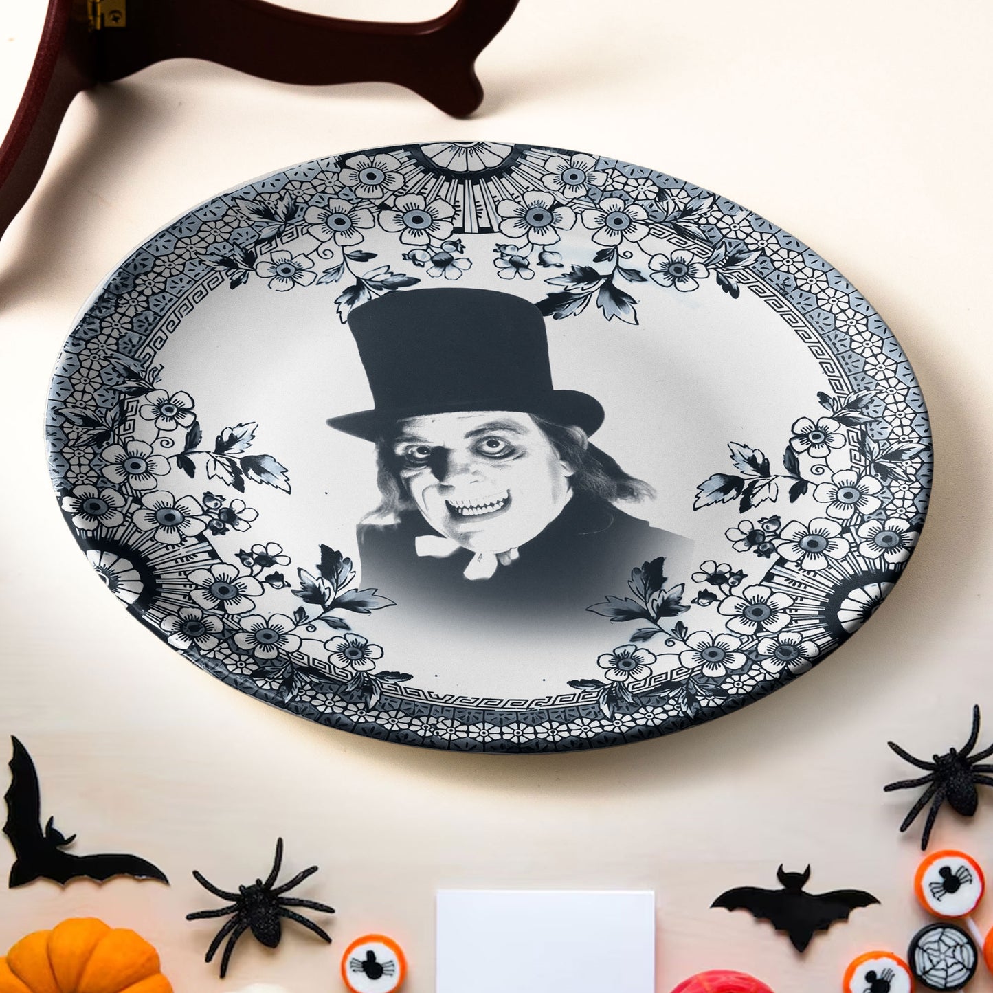 Ceramic Plate – The Man in the Beaver Hat from London After Midnight