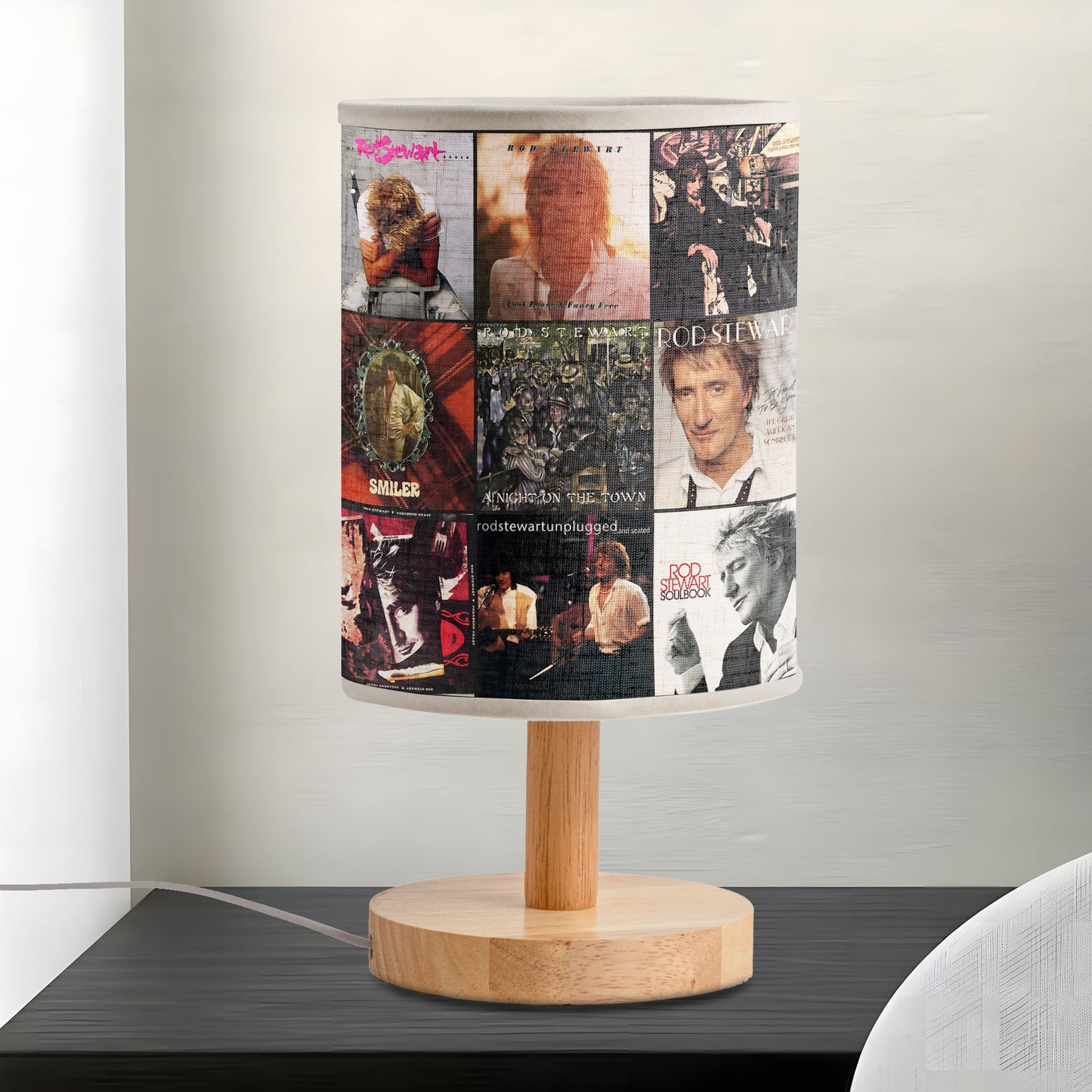 Rod Stewart Fabric Lamp – Shine with the Spirit of Classic Hits