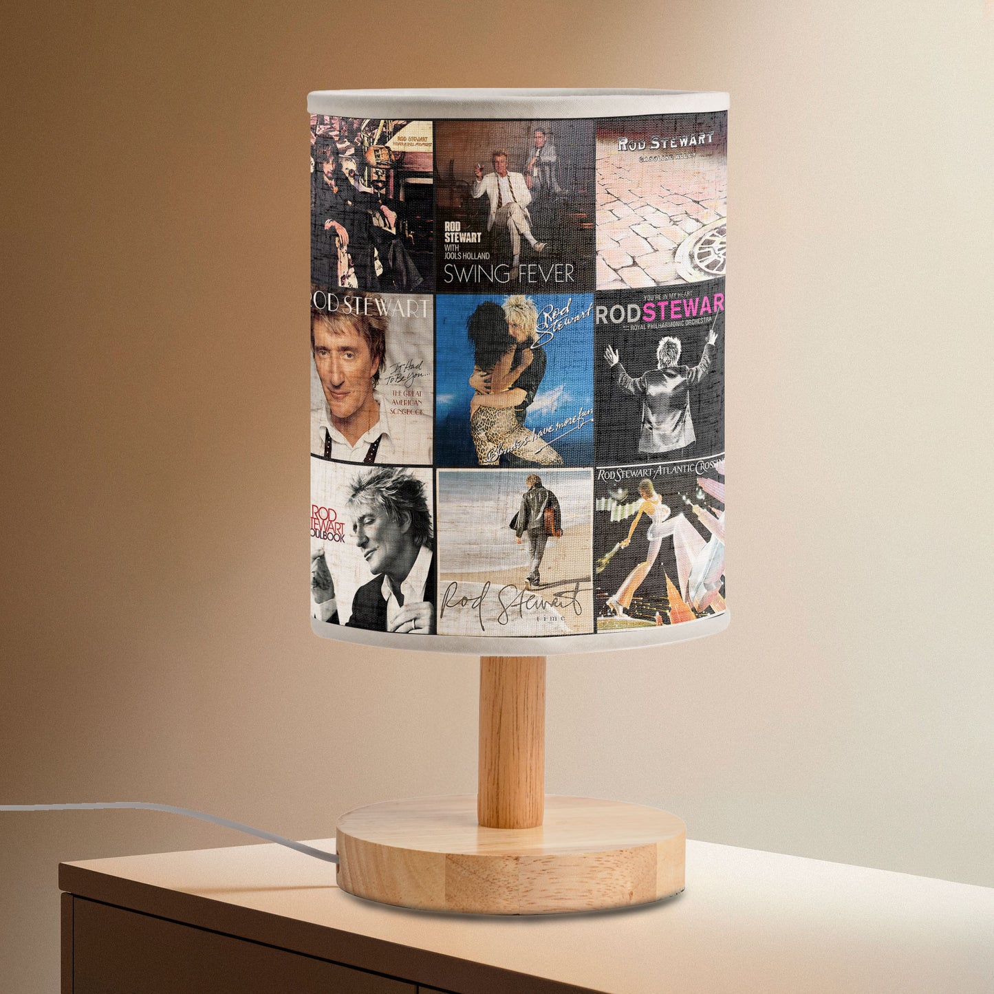 Rod Stewart Fabric Lamp – Shine with the Spirit of Classic Hits