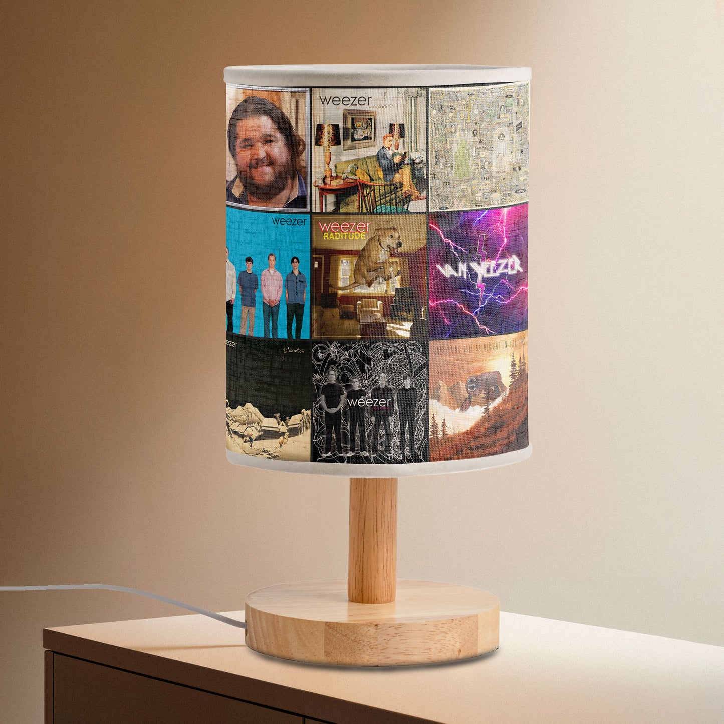 Weezer Album Collage Lamp – Indie Rock Tribute Light for Music Lovers