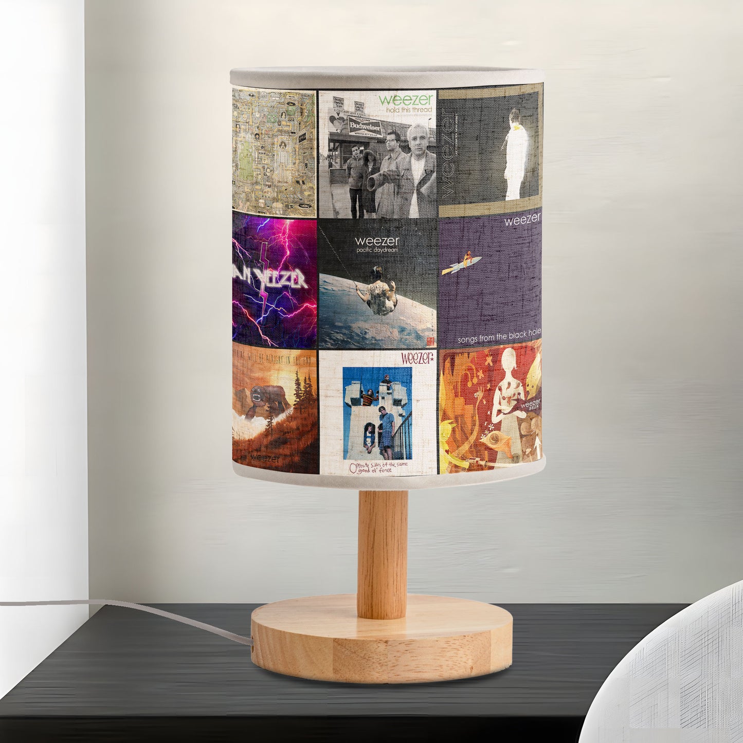 Weezer Album Collage Lamp – Indie Rock Tribute Light for Music Lovers