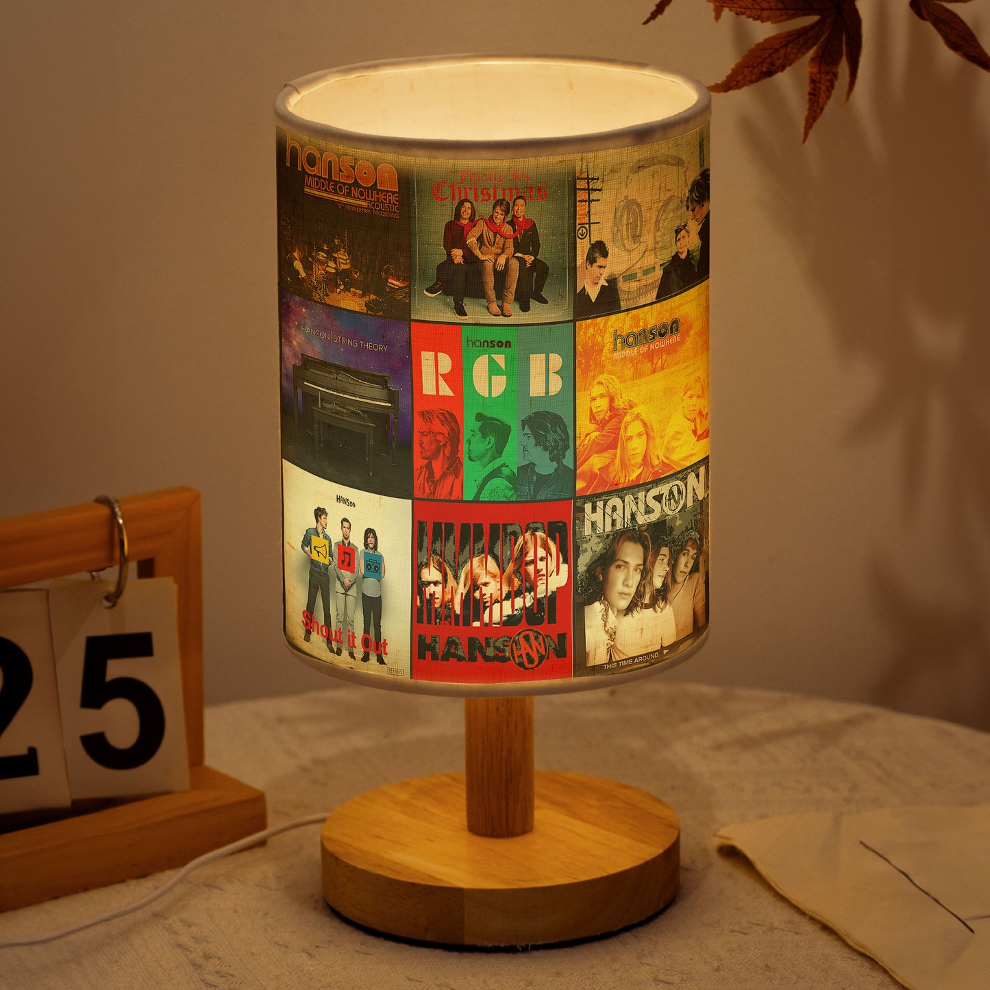 Hanson Album Cover Table Lamp – Retro Music Decor for Fans