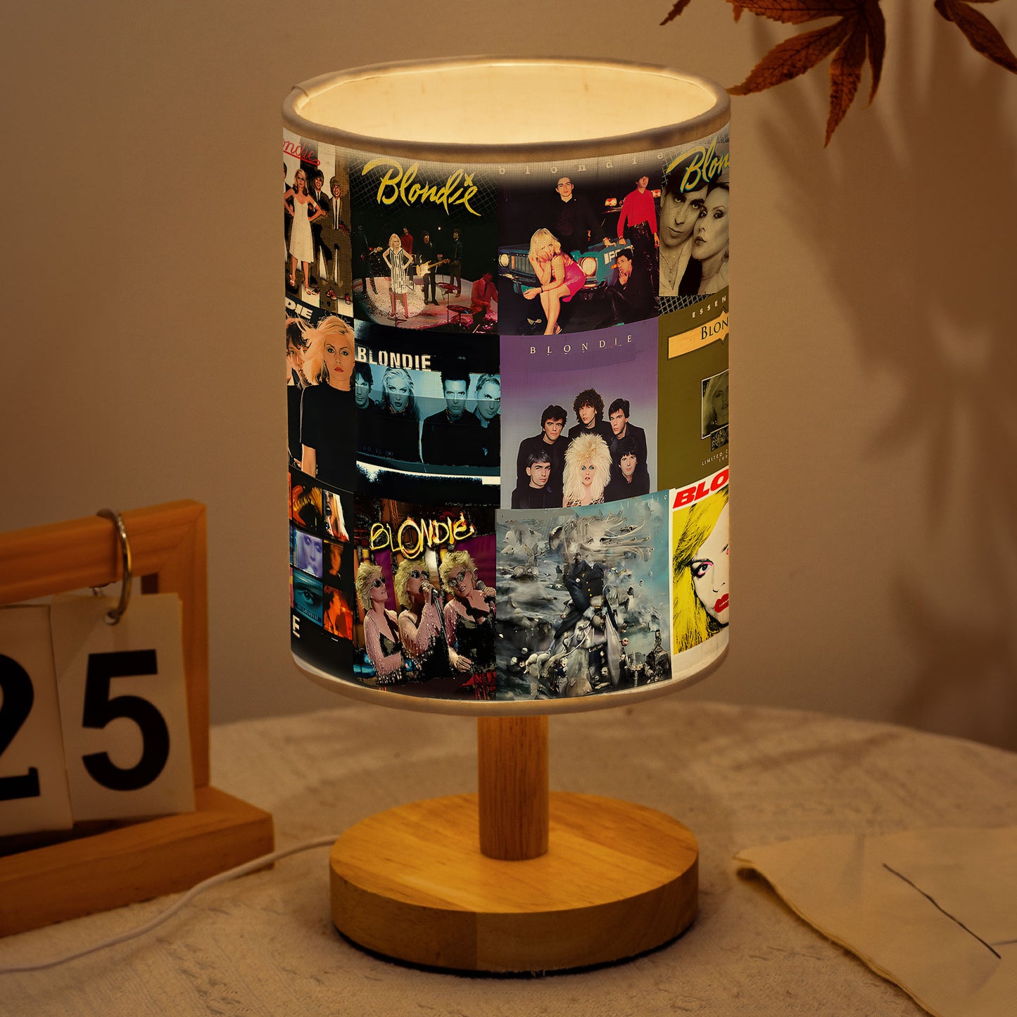 Blondie Albums Lamp – New Wave Rock Icon Table Light