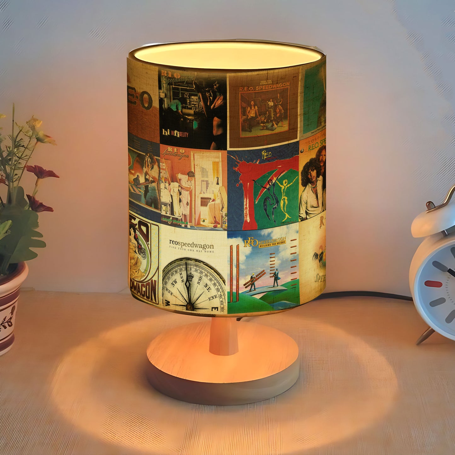 REO Speedwagon Album Art Fabric Lamp – Rock Classics Collection ⚡