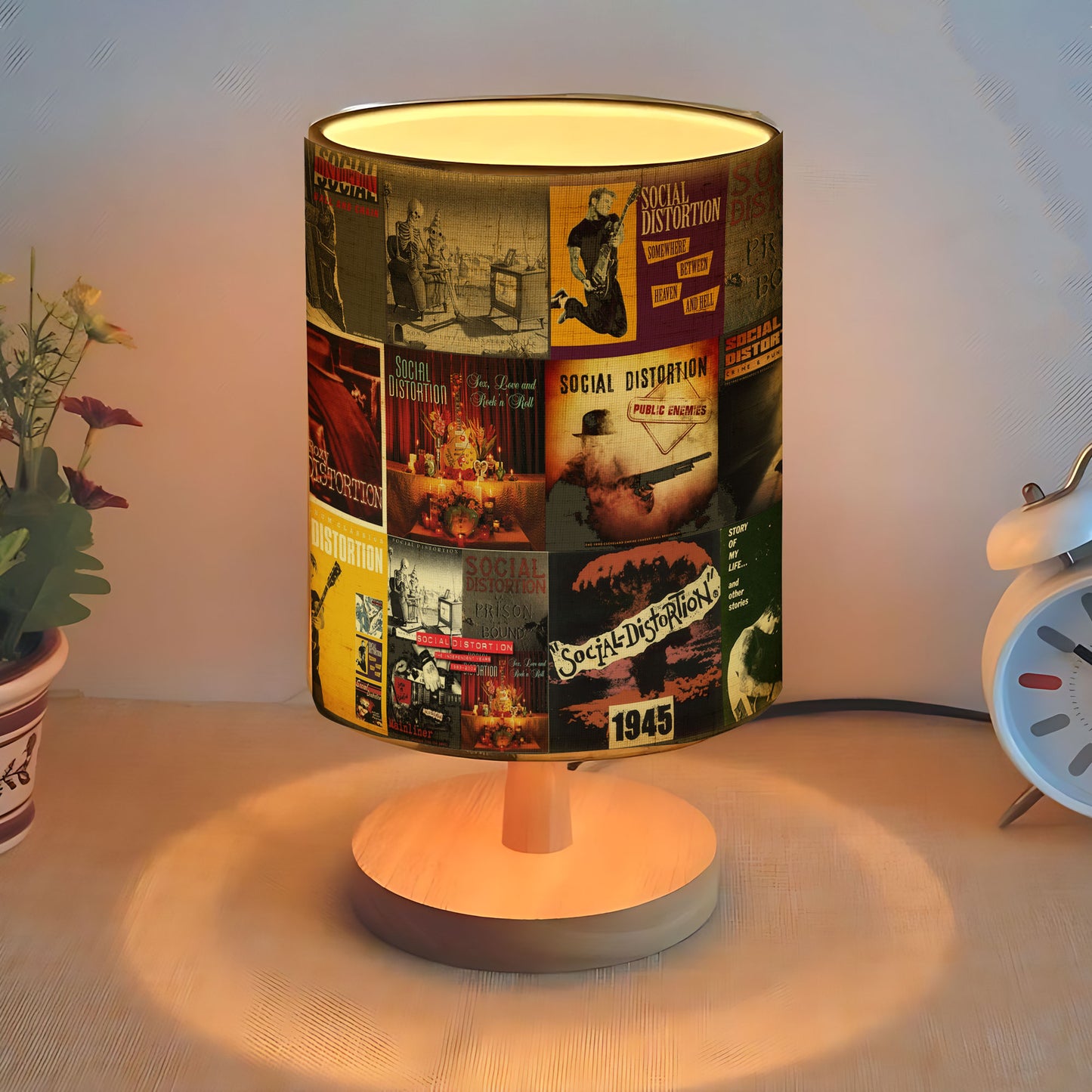 Punk Spirit Glow – Social Distortion Albums Fabric Lamp