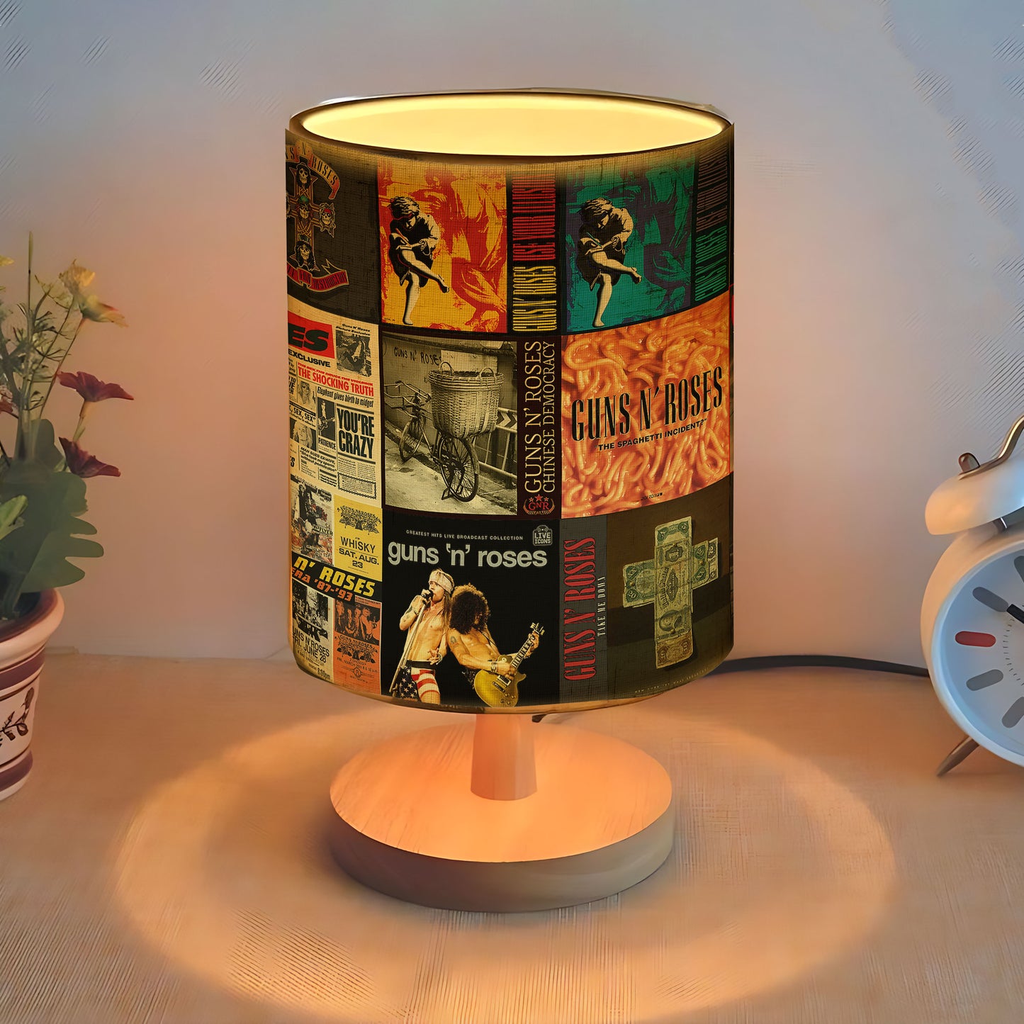 Guns N’ Roses Album Cover Lamp – Rock Band Music Table Light