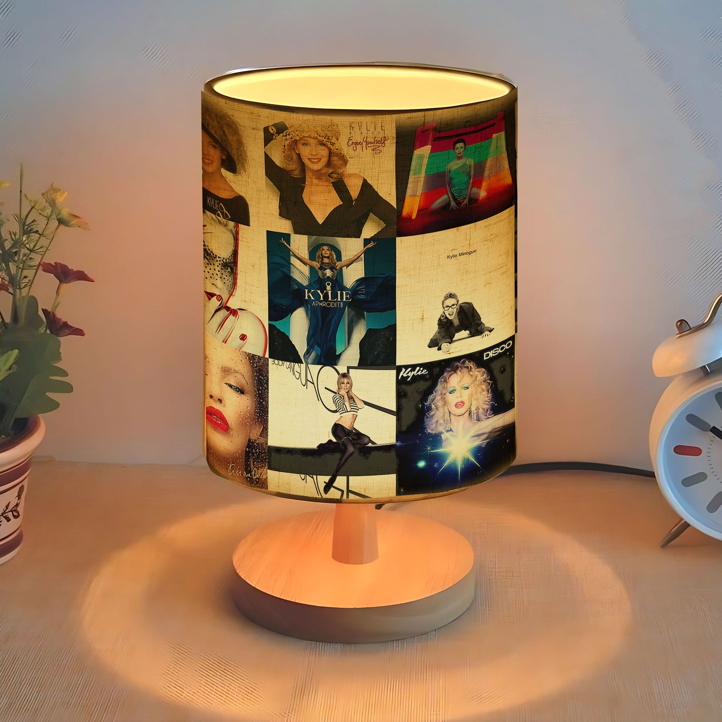 Kylie Minogue Album Lamp – A Pop Icon’s Glow