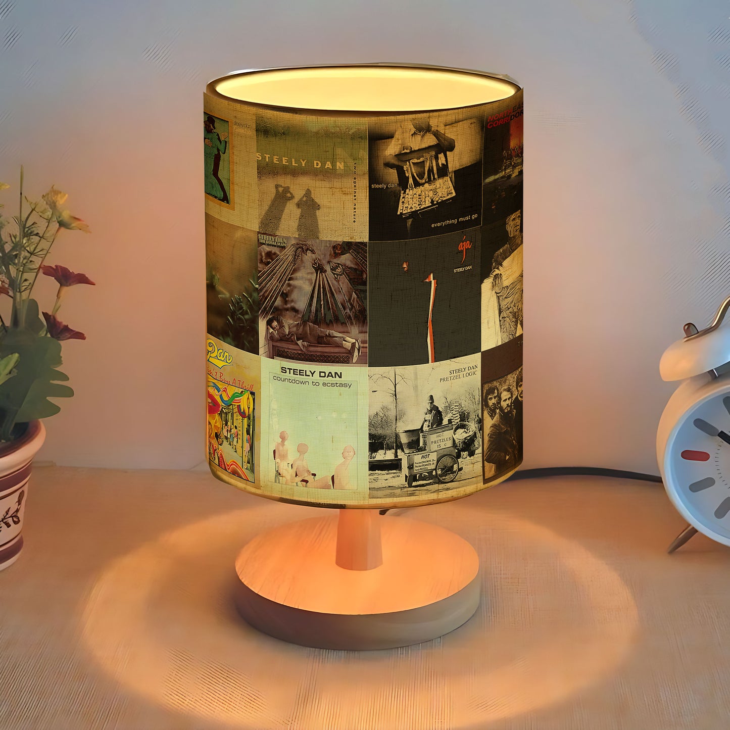 Steely Dan Album Fabric Lamp – A Glow of Jazz-Rock Memories