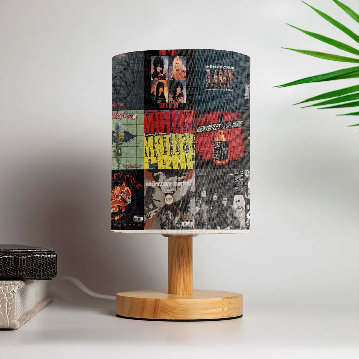 Mötley Crüe Albums Lamp – Relive the Wild Spirit of the Sunset Strip