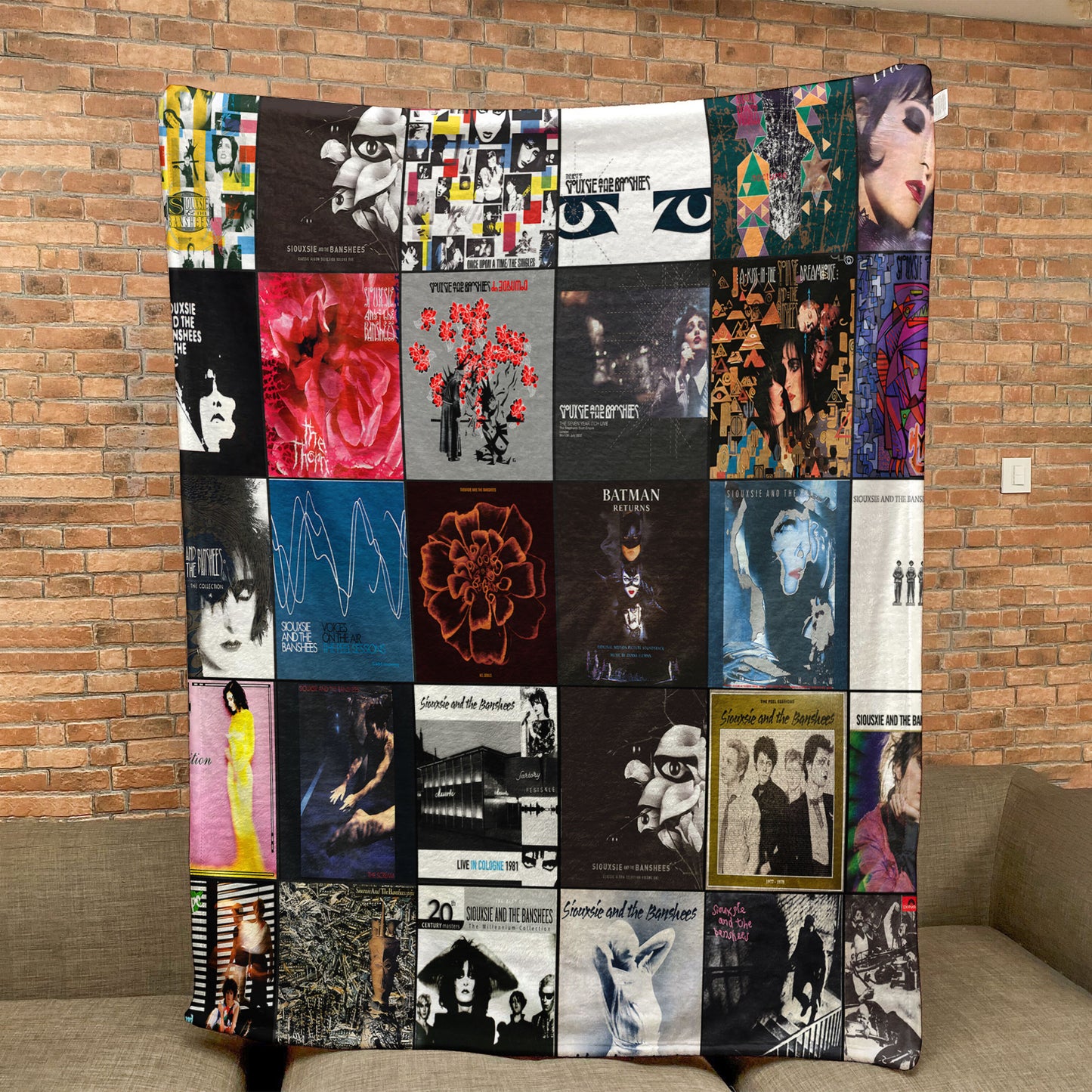 Siouxsie & The Banshees Sherpa Blanket – A Gothic Post-Punk Legacy in Every Stitch