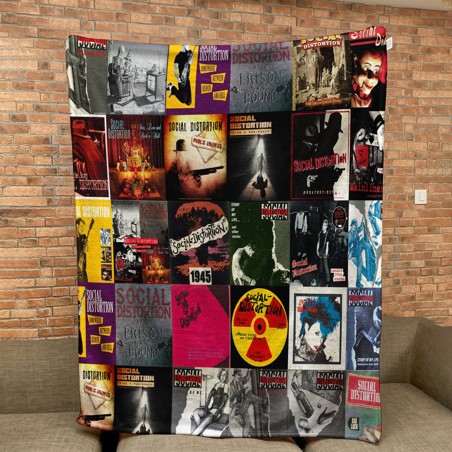 Social Distortion Sherpa Blanket – A Punk Rock Time Capsule