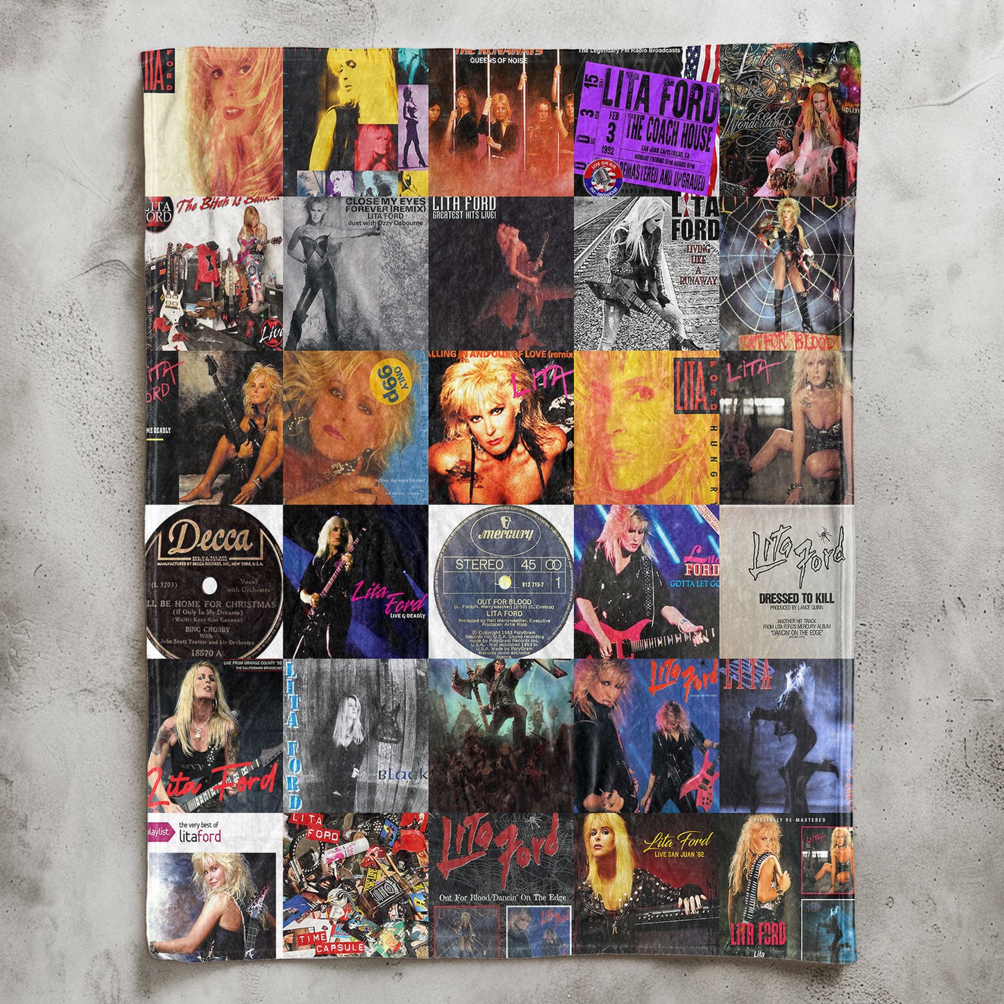 Lita Ford Sherpa Blanket – A Fierce Rock-Queen Tribute for True Fans