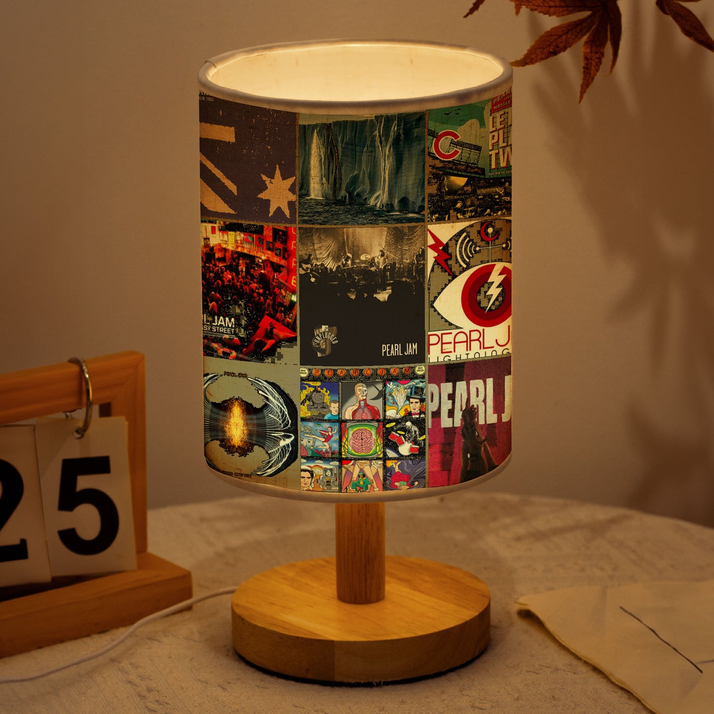 Pearl Jam Album Covers Fabric Lamp – Grunge Rock Band Table Lamp, Retro Home Lighting Décor for Music Fans