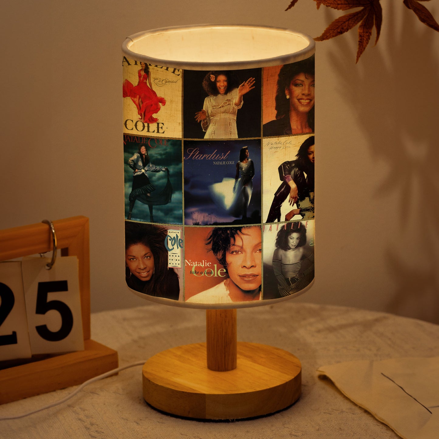 Natalie Cole Album Art Table Lamp – Soul & Jazz Legend Decorative Light