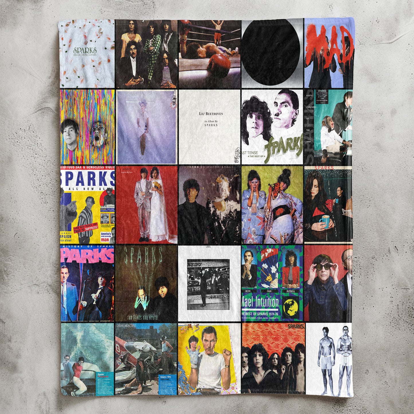 Sparks Sherpa Blanket – A Cozy Tribute to Iconic Art & Eccentric Style