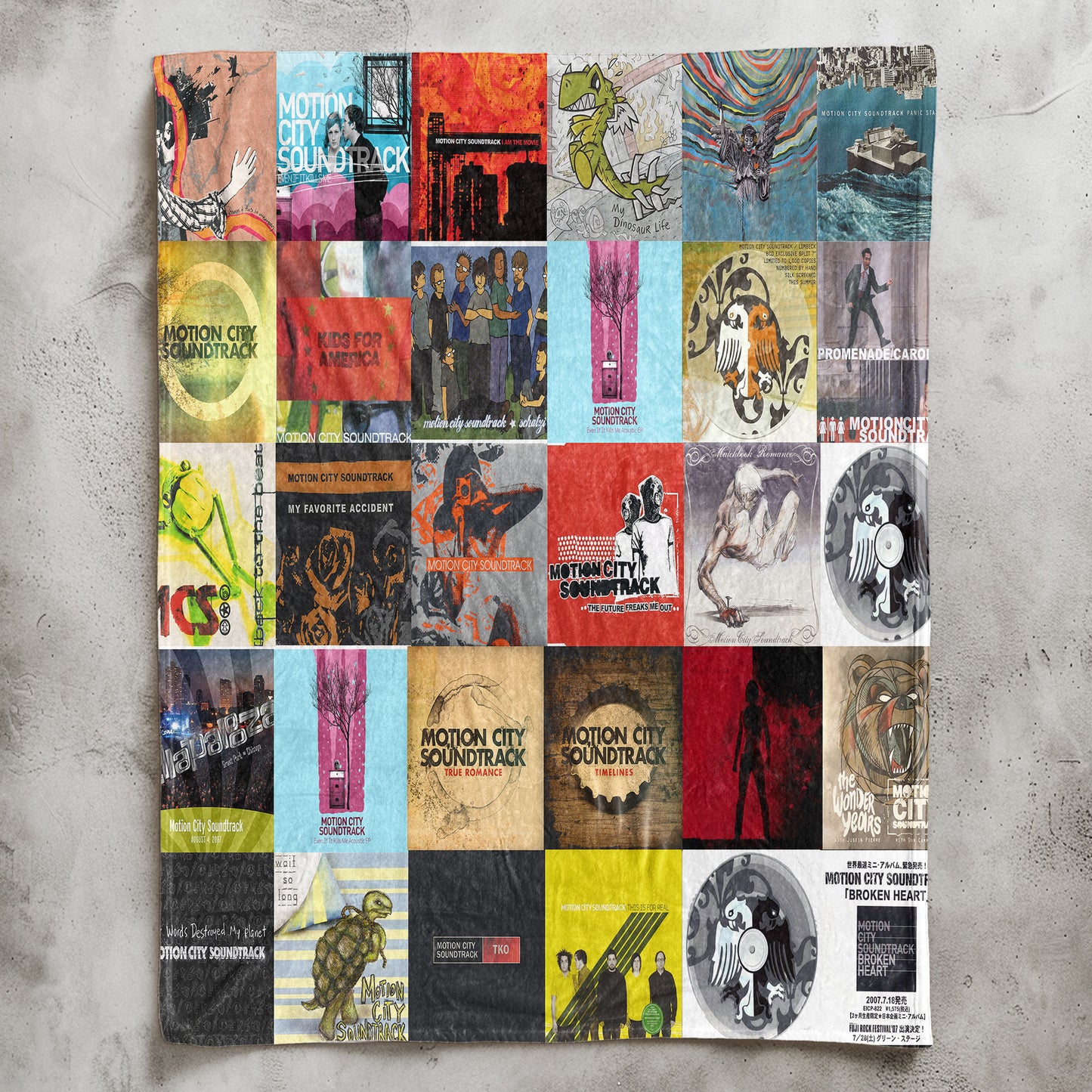 Motion City Soundtrack Sherpa Blanket – A Cozy Throwback for Pop-Punk Hearts