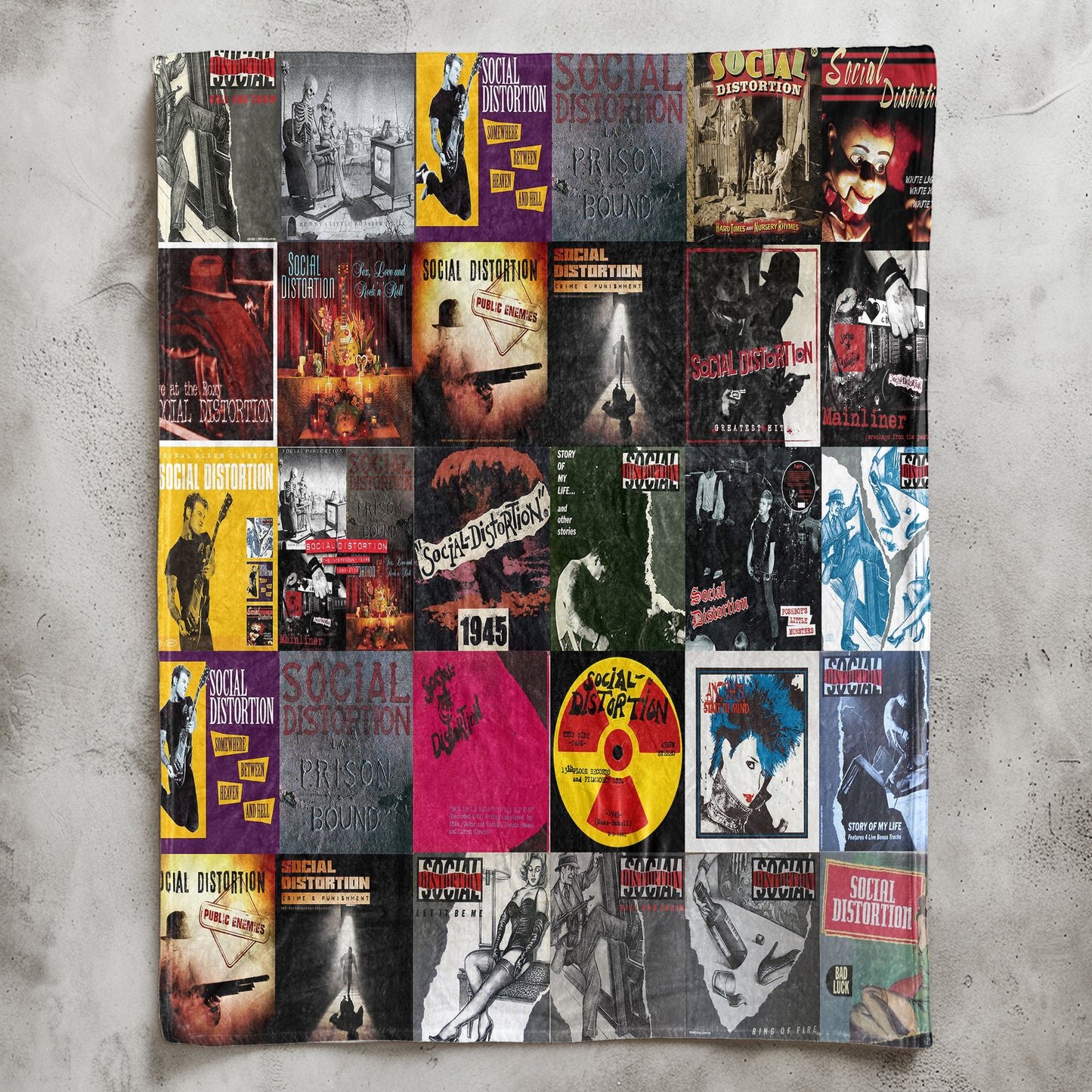 Social Distortion Sherpa Blanket – A Punk Rock Time Capsule
