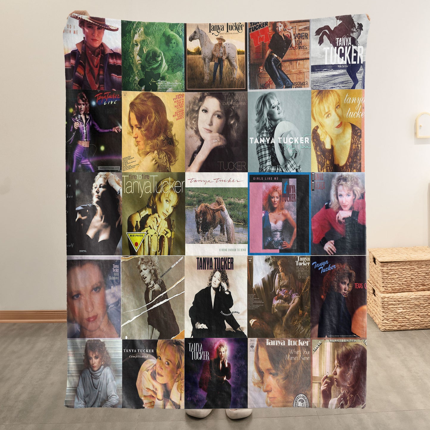 Tanya Tucker Sherpa Blanket – A Classic Country Tribute for True Fans