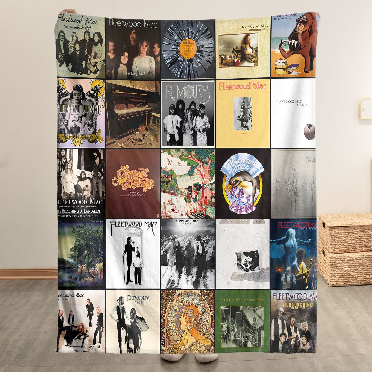 Fleetwood Mac Sherpa Blanket – Warmth Wrapped in Legendary Album Art