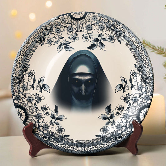 Valak The Nun Haunted Decorative Ceramic Plate – Gothic Horror Collectible for Haunted Home Décor