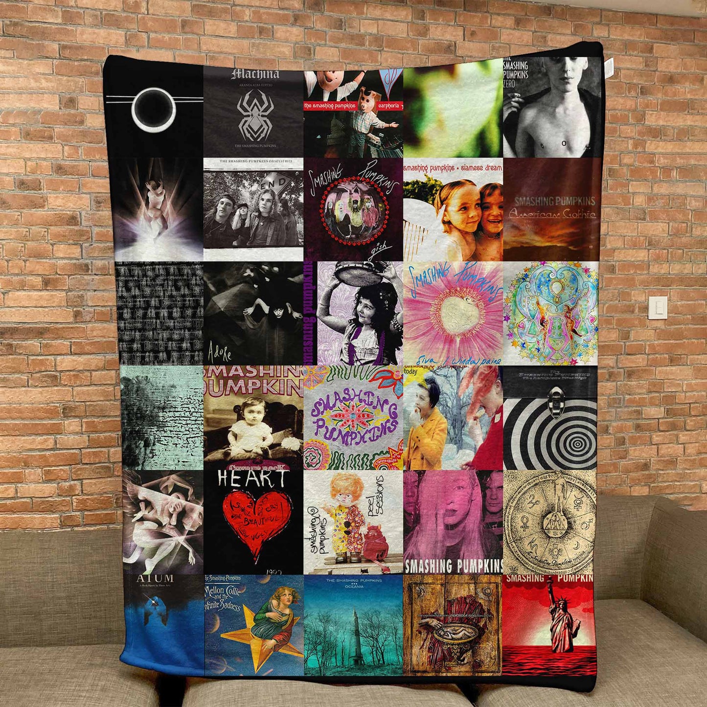 The Smashing Pumpkins Sherpa Blanket – A Grunge-Era Dream You Can Wrap Yourself In
