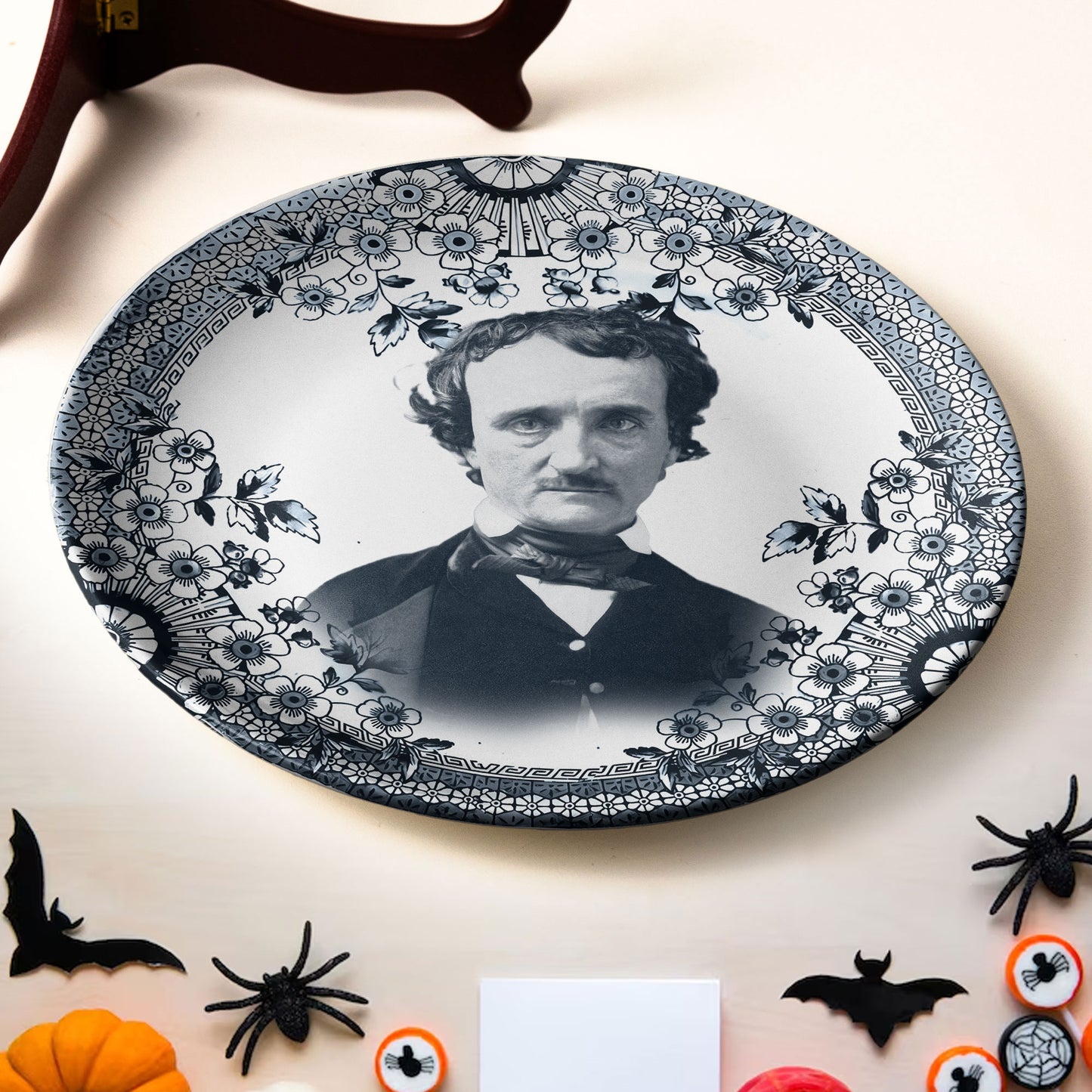 Vintage Horror Ceramic Plate – Edgar Allan Poe