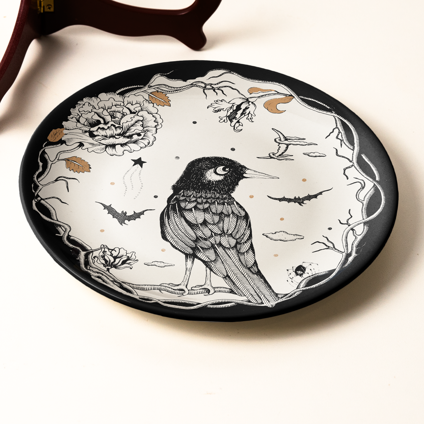 Mystic Raven Decorative Ceramic Plate – Gothic Nature & Moonlit Design