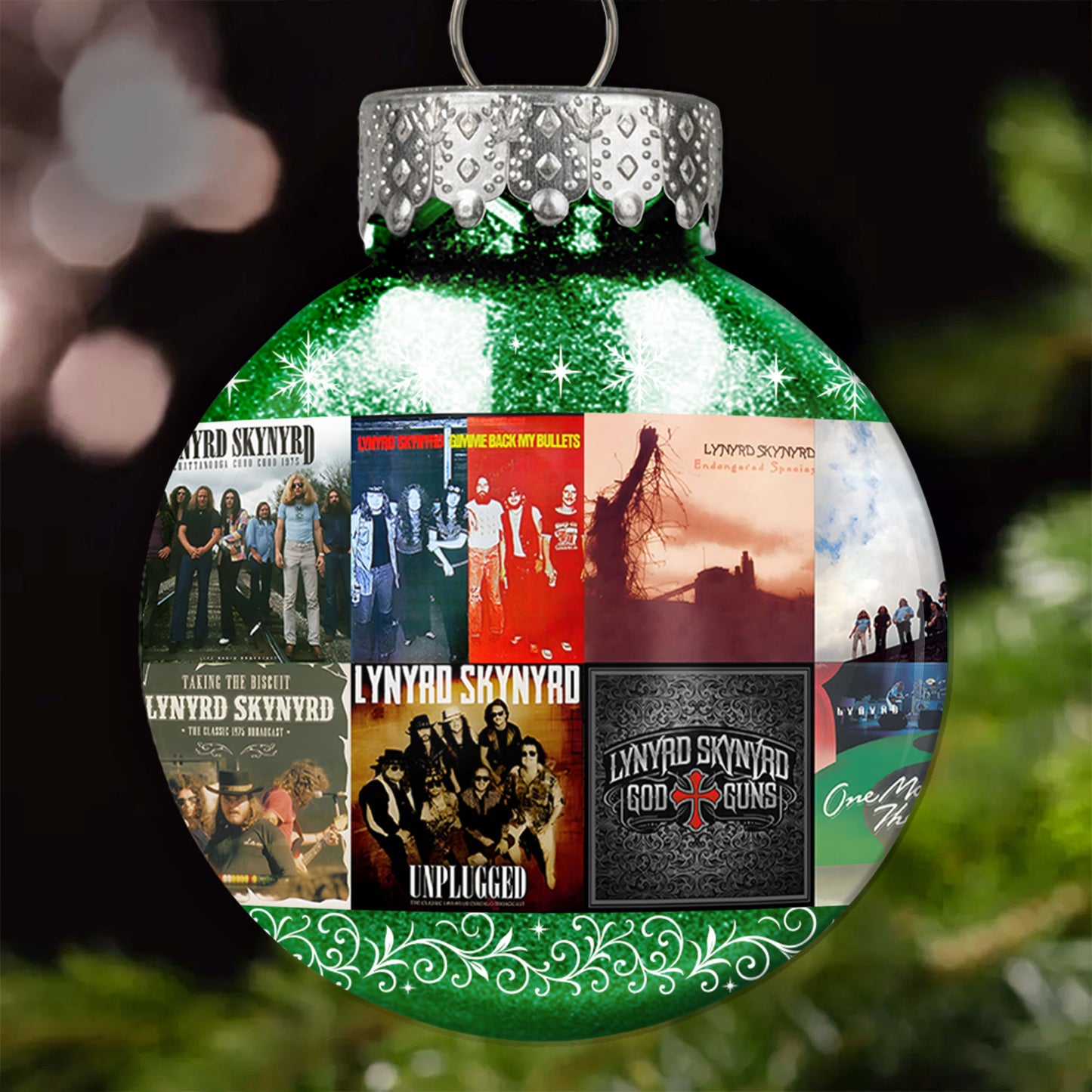 Lynyrd Skynyrd Ball Ornament – A Southern Rock Tribute for the Holiday Season