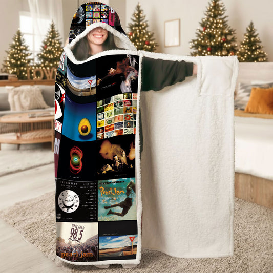 Pearl Jam Wearable Hooded Blanket – Wrapped in 90s Rock Memories