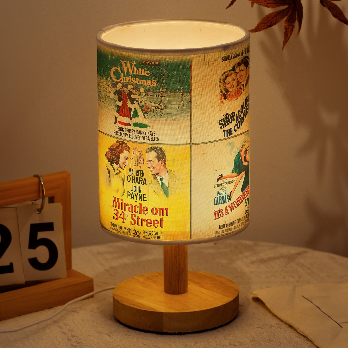 Classic Christmas Movie Poster Table Fabric Lamp – Retro Holiday Décor