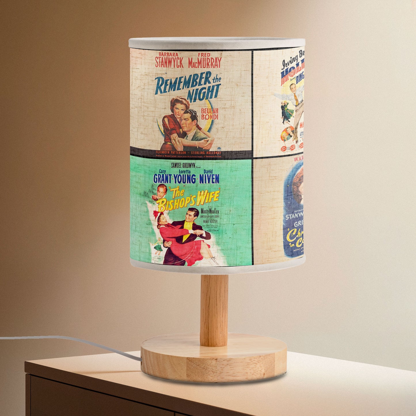 Classic Christmas Movie Poster Table Fabric Lamp – Retro Holiday Décor