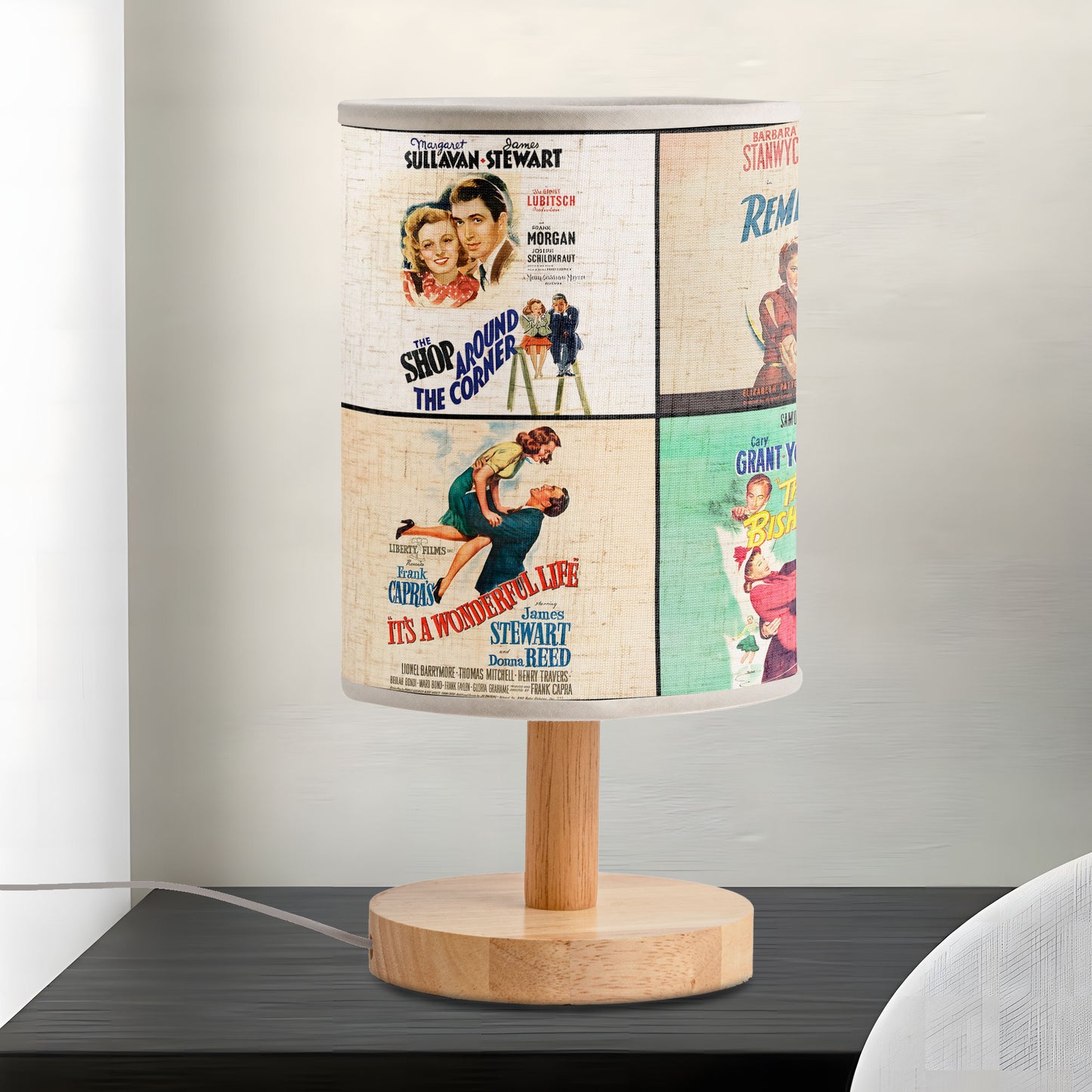 Classic Christmas Movie Poster Table Fabric Lamp – Retro Holiday Décor