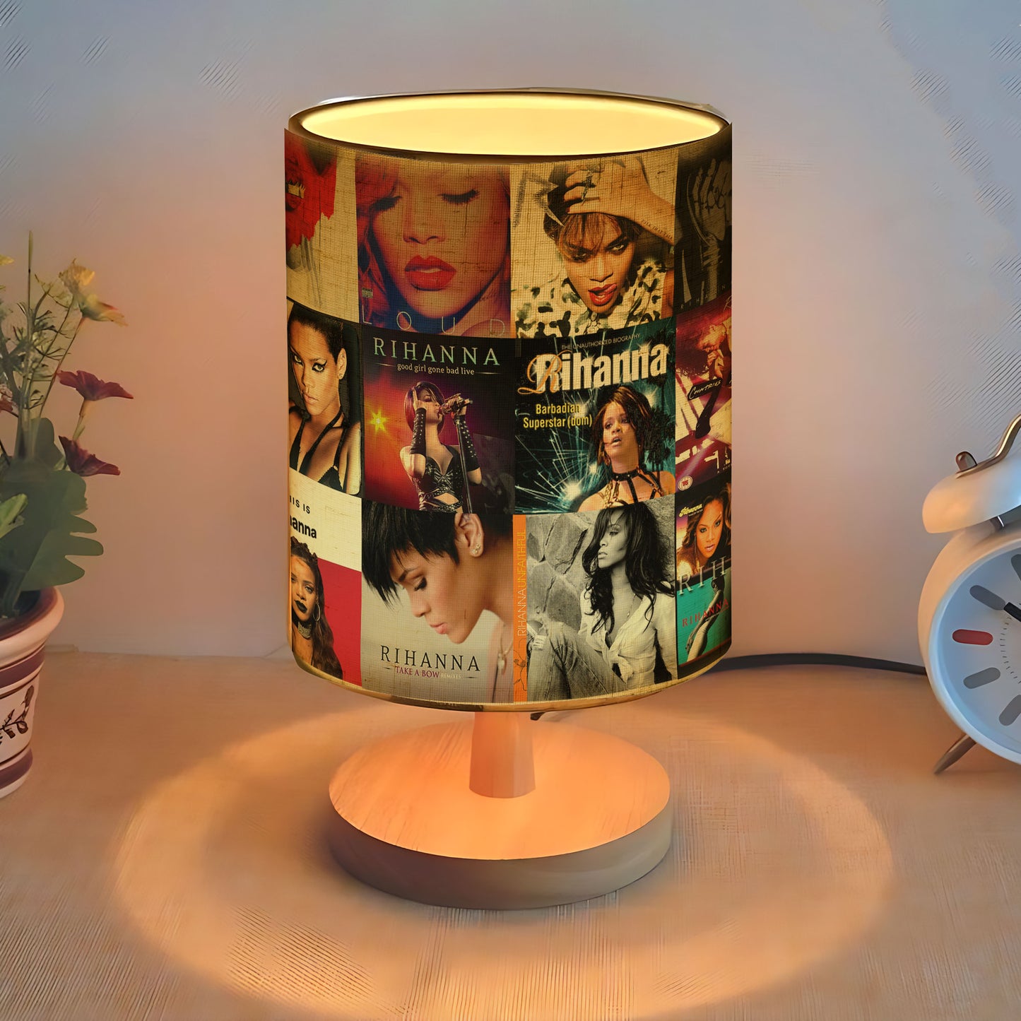 Rihanna Album Cover Lamp – Pop & R&B Icon Home Decor