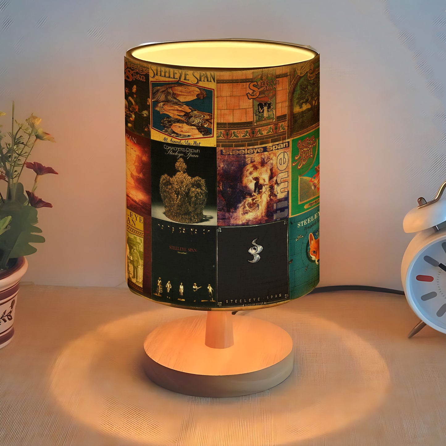 Steeleye Span Album Art Table Lamp – Folk Rock Classic Light Decor