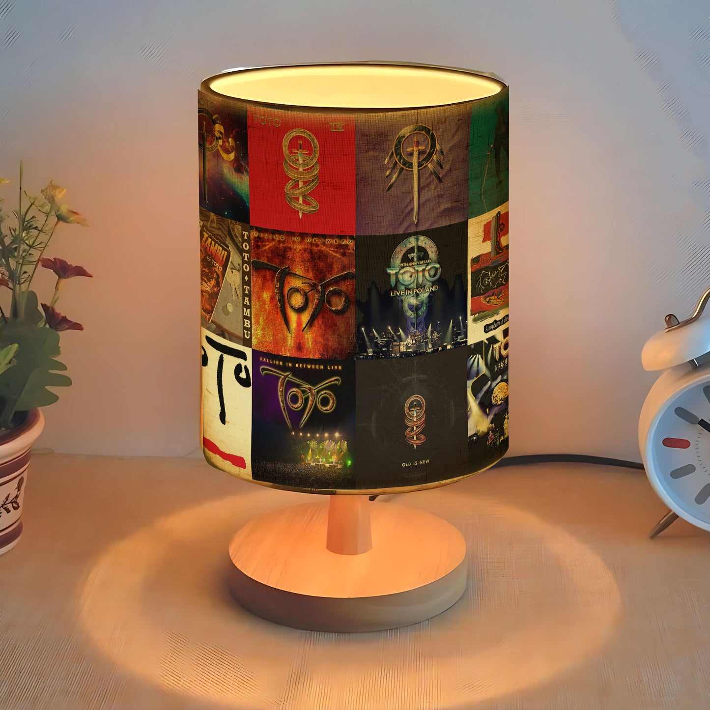 TOTO Fabric Lamp – Classic Album Cover Collage Light for Fans