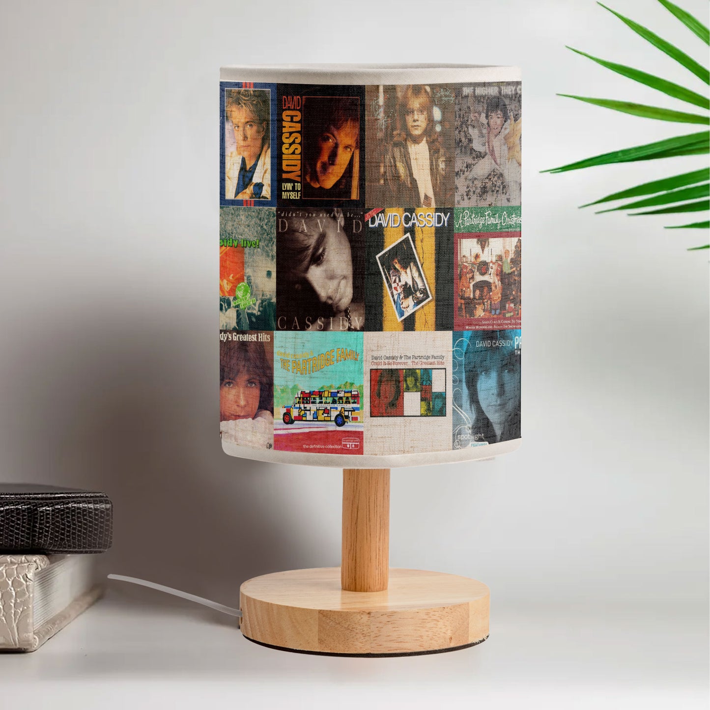 David Cassidy Fabric Lamp – A Warm Tribute for Music Lovers