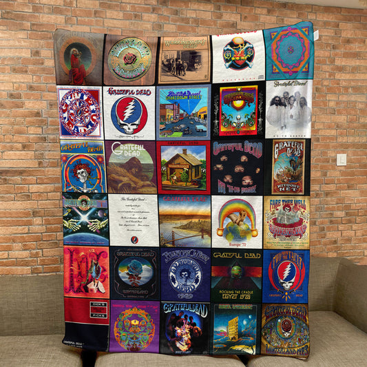 Grateful Dead Sherpa Blanket – A Psychedelic Journey in Every Stitch