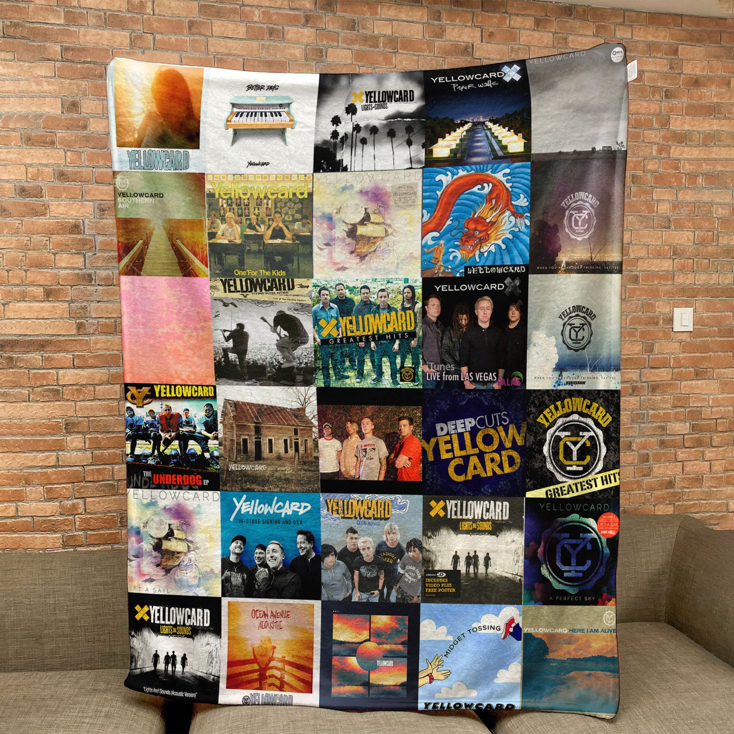 Yellowcard Sherpa Blanket – A Warm Wave of Pop-Punk Nostalgia