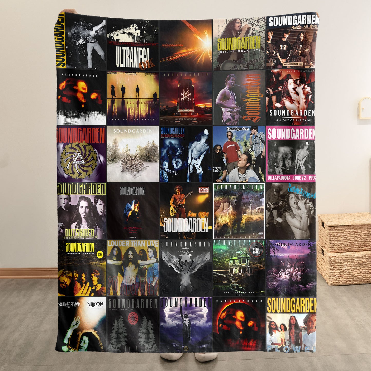 Soundgarden Sherpa Blanket – A Grunge Legend Tribute for True Fans