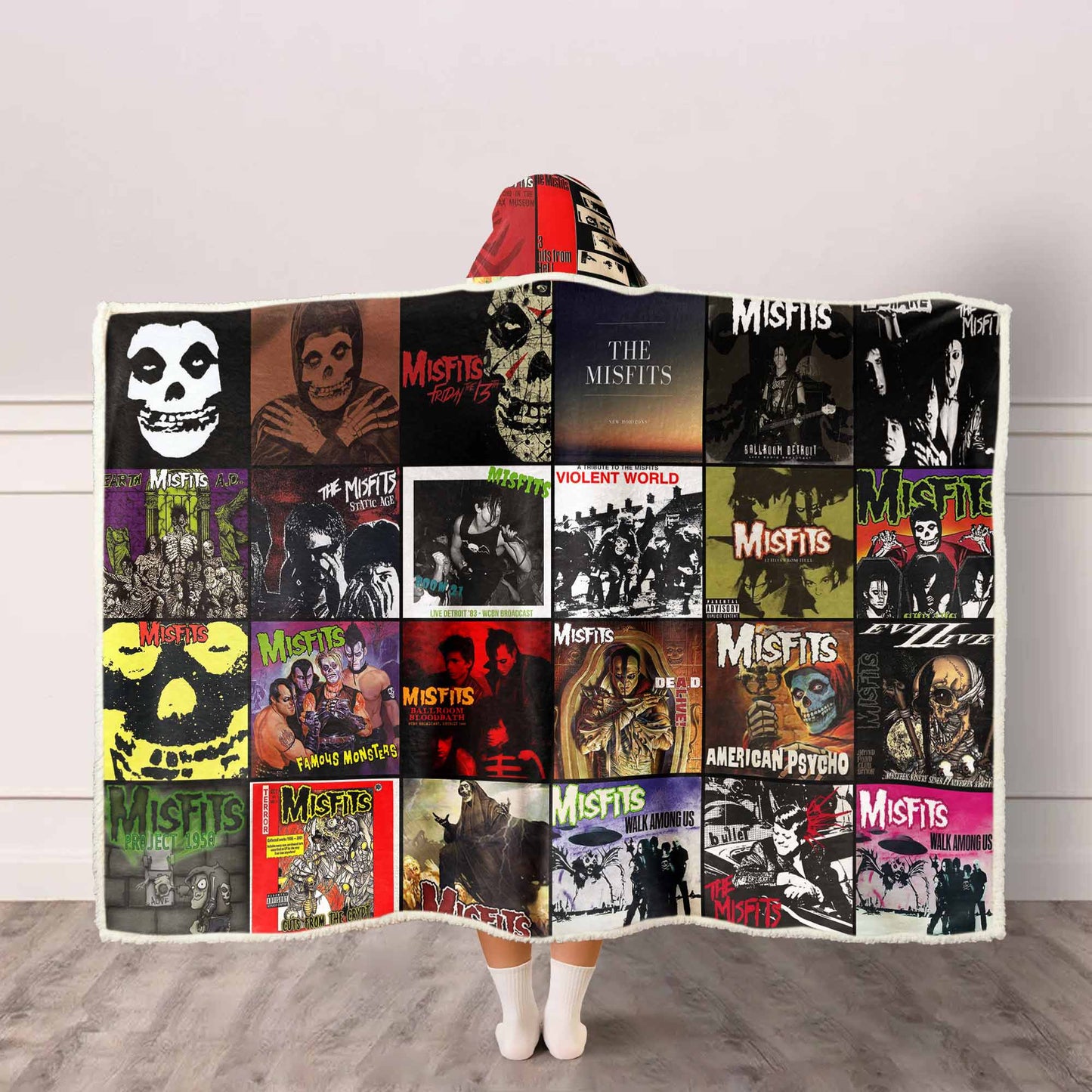 Misfits Wearable Hooded Blanket – Horror-Punk Energy You Can Wear