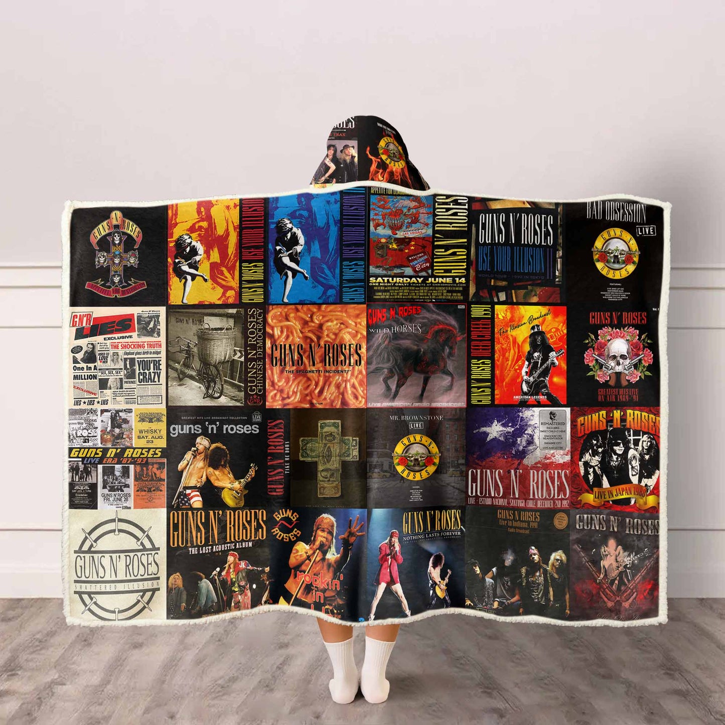 Guns N’ Roses Wearable Hooded Blanket – A Rock Legacy You Can Wrap Around You